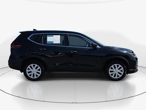 Used 2019 Nissan Rogue S AWD/4WD image 5