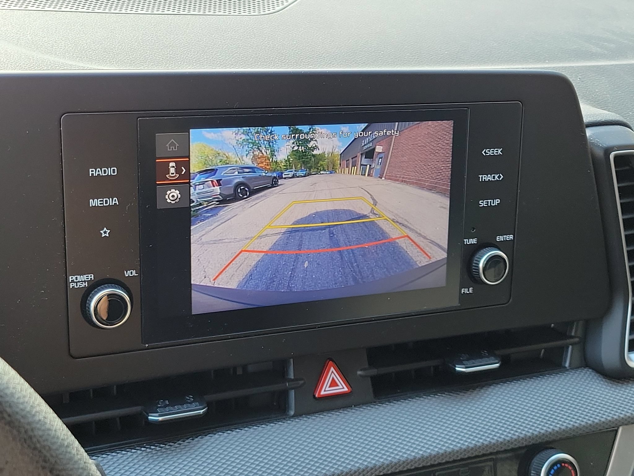 Used 2025 Kia Sportage LX FWD image 16