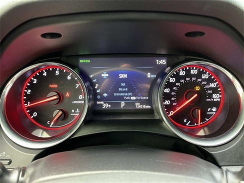 Used 2019 Toyota Camry XSE image 35