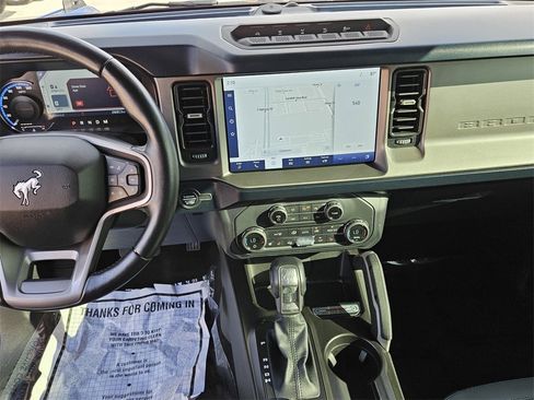 Used 2021 Ford Bronco First Edition image 24