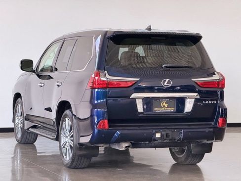 Used 2016 Lexus LX 570 4WD w/ Luxury Package image 5