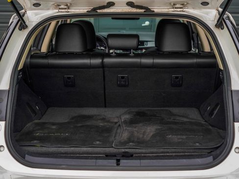 Used 2015 Lexus CT 200h FWD image 29
