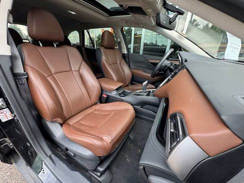Used 2020 Subaru Outback Touring XT AWD/4WD image 11