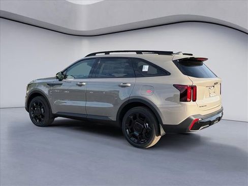 New 2026 Kia Sorento X-Line EX image 3