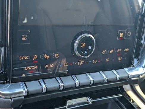 New 2026 GMC Yukon XL Denali image 13