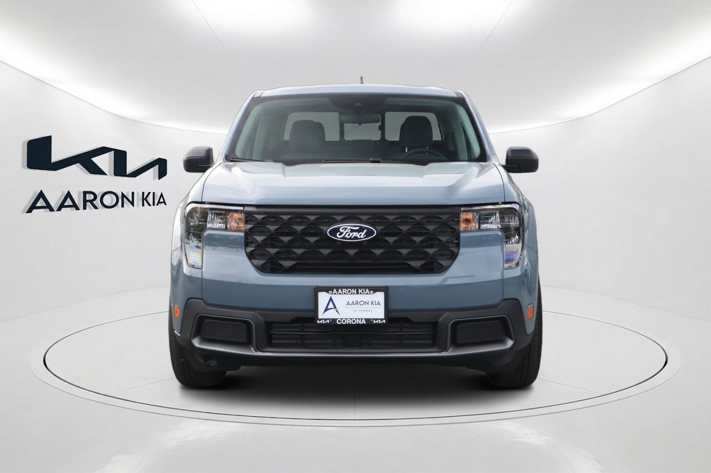 Used 2026 Ford Maverick XLT FWD image 2