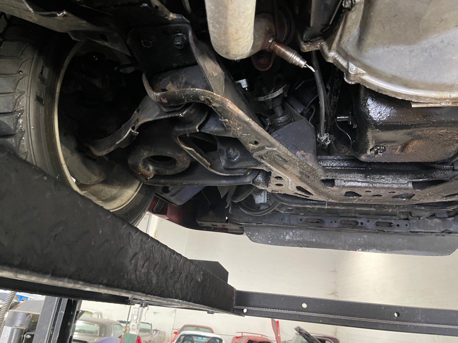 Used 1990 Ford Mustang GT RWD image 80