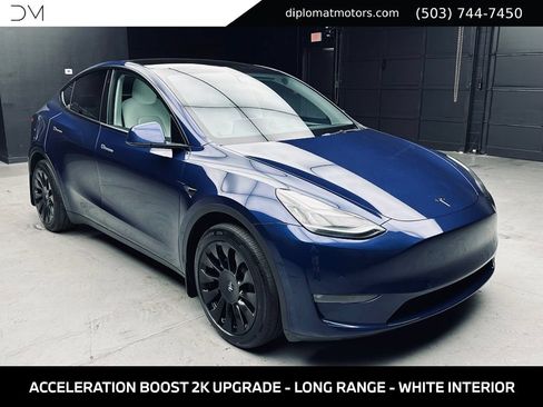 Used 2022 Tesla Model Y Long Range AWD/4WD image 9