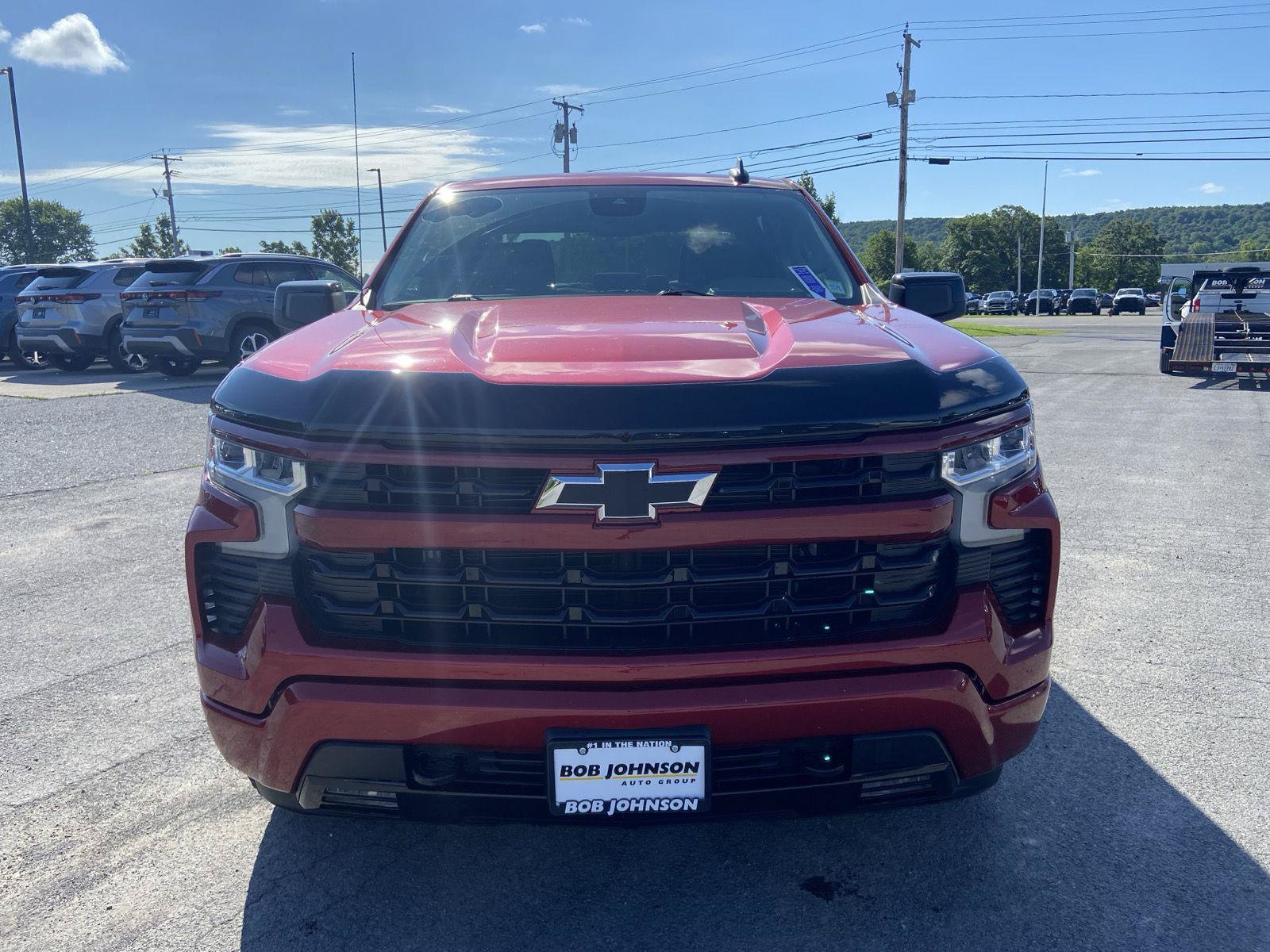 Used 2022 Chevrolet Silverado 1500 RST AWD/4WD image 2