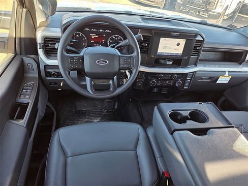 New 2026 Ford F350 XL w/ XL Chrome Package image 13