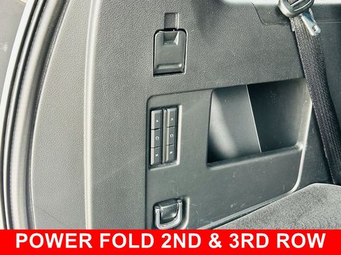 Used 2019 Lincoln Navigator Reserve AWD/4WD image 17