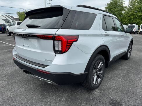 New 2026 Ford Explorer Active w/ Active Comfort Package AWD/4WD image 5