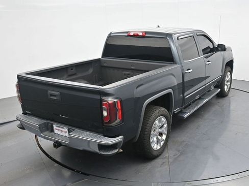 Used 2017 GMC Sierra 1500 SLT w/ SLT Premium Package AWD/4WD image 21