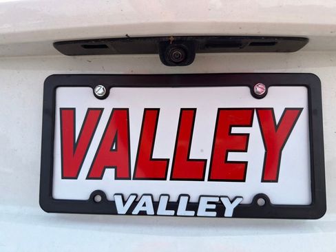 Used 2023 Chevrolet Corvette Stingray Coupe w/ Z51 Performance Package RWD image 39