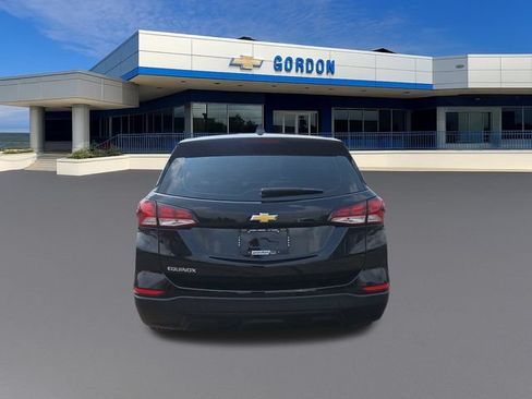 Used 2024 Chevrolet Equinox LS FWD image 4