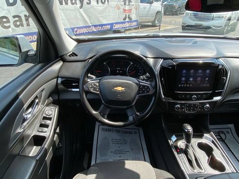 Used 2020 Chevrolet Traverse LT w/ Driver Confidence II Package FWD image 20