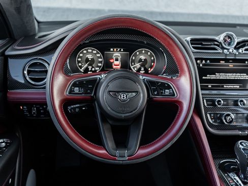 Certified 2022 Bentley Bentayga image 32