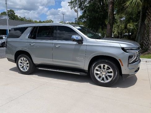 Used 2025 Chevrolet Tahoe Premier w/ Sun And Tow Package RWD image 3