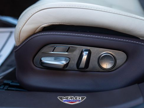 Used 2018 Lexus LS 500 AWD w/ Luxury Package image 43