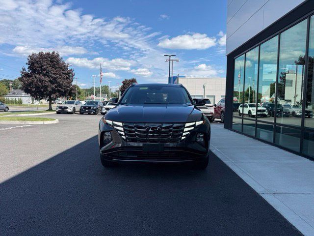 Used 2024 Hyundai Tucson Limited AWD/4WD image 7