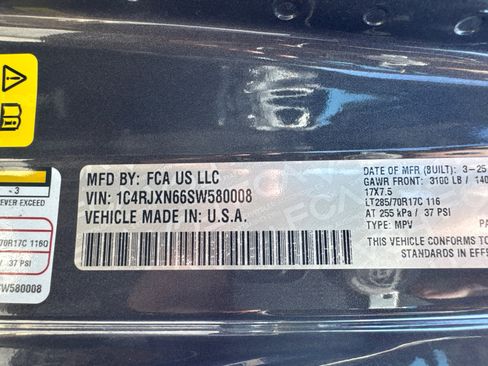 Used 2025 Jeep Wrangler Unlimited Sport S 4xe AWD/4WD image 35