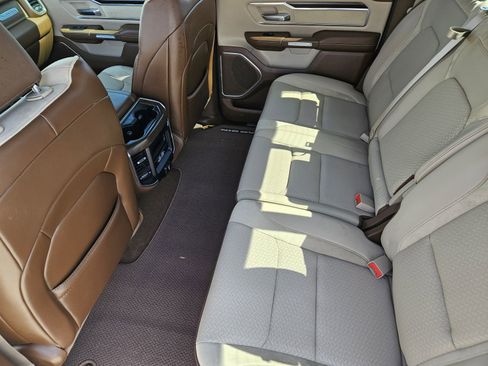 Used 2021 RAM 1500 Laramie image 31