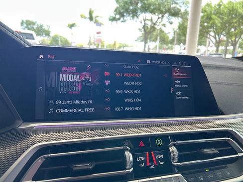 Used 2022 BMW X6 xDrive40i w/ Executive Package AWD/4WD image 7