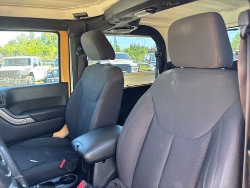Used 2013 Jeep Wrangler Sport AWD/4WD image 19