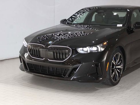 New 2026 BMW 530i w/ M Sport Package image 2