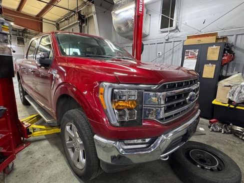 Used 2022 Ford F150 Lariat w/ Max Trailer Tow Package image 1