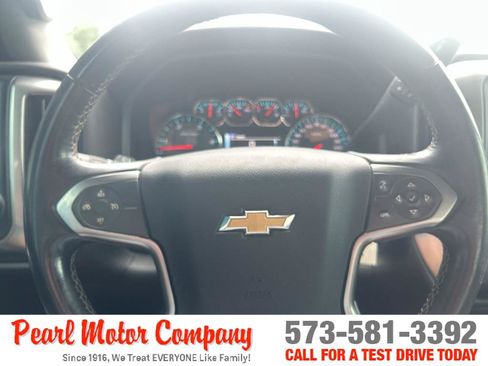 Used 2016 Chevrolet Silverado 2500 LT w/ LT Convenience Package AWD/4WD image 13