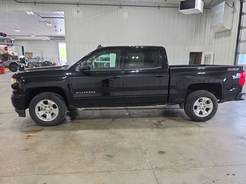 Used 2017 Chevrolet Silverado 1500 LT w/ All Star Edition AWD/4WD image 5