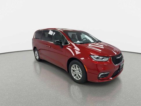 New 2026 Chrysler Pacifica Select FWD image 3