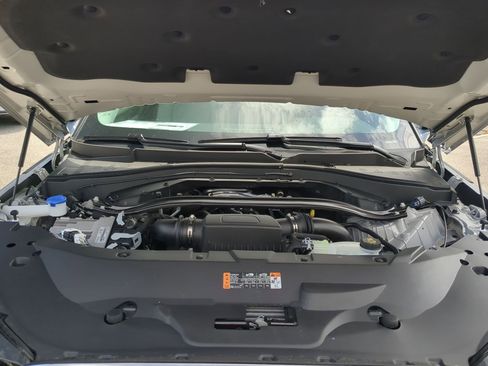 New 2026 Lincoln Aviator 2WD image 25