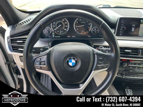 Used 2017 BMW X5 xDrive50i w/ Executive Package image 25