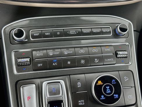 Used 2023 Hyundai Santa Fe SEL w/ Premium Package AWD/4WD image 24