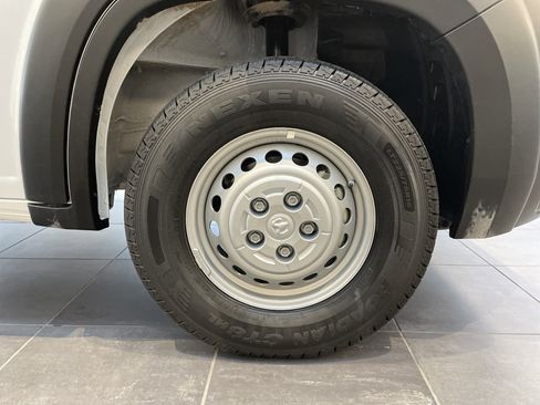 Used 2025 RAM ProMaster 2500 image 12