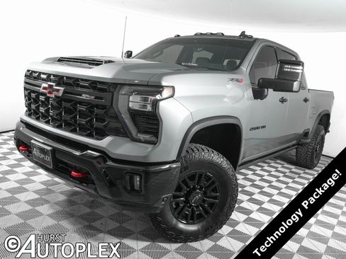 Used 2024 Chevrolet Silverado 2500 ZR2 w/ Technology Package image 1