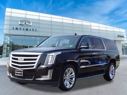 Used 2018 Cadillac Escalade ESV 4WD