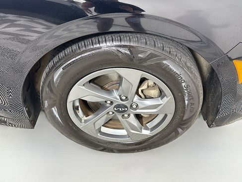 Used 2022 Kia K5 LXS image 32