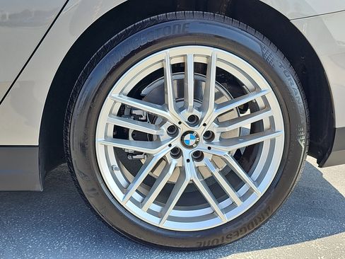 Used 2025 BMW 530i w/ Premium Package image 34