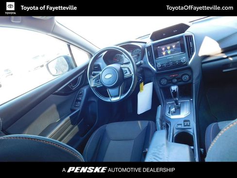 Used 2018 Subaru Crosstrek 2.0i Premium w/ Moonroof Package image 3