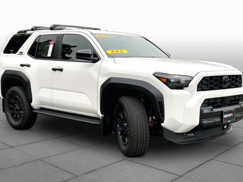 Used 2026 Toyota 4Runner TRD Off-Road AWD/4WD image 2