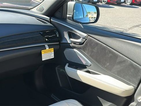 Used 2025 Acura RDX A-Spec image 28