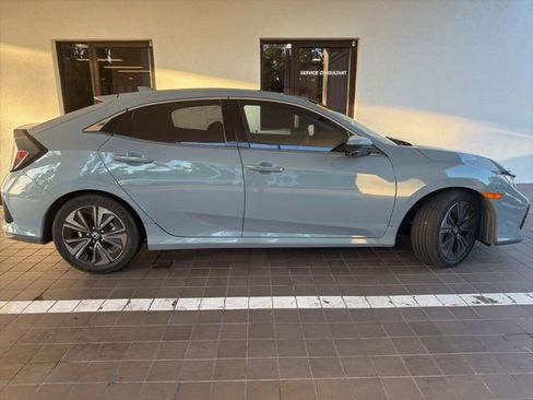 Used 2017 Honda Civic EX image 7