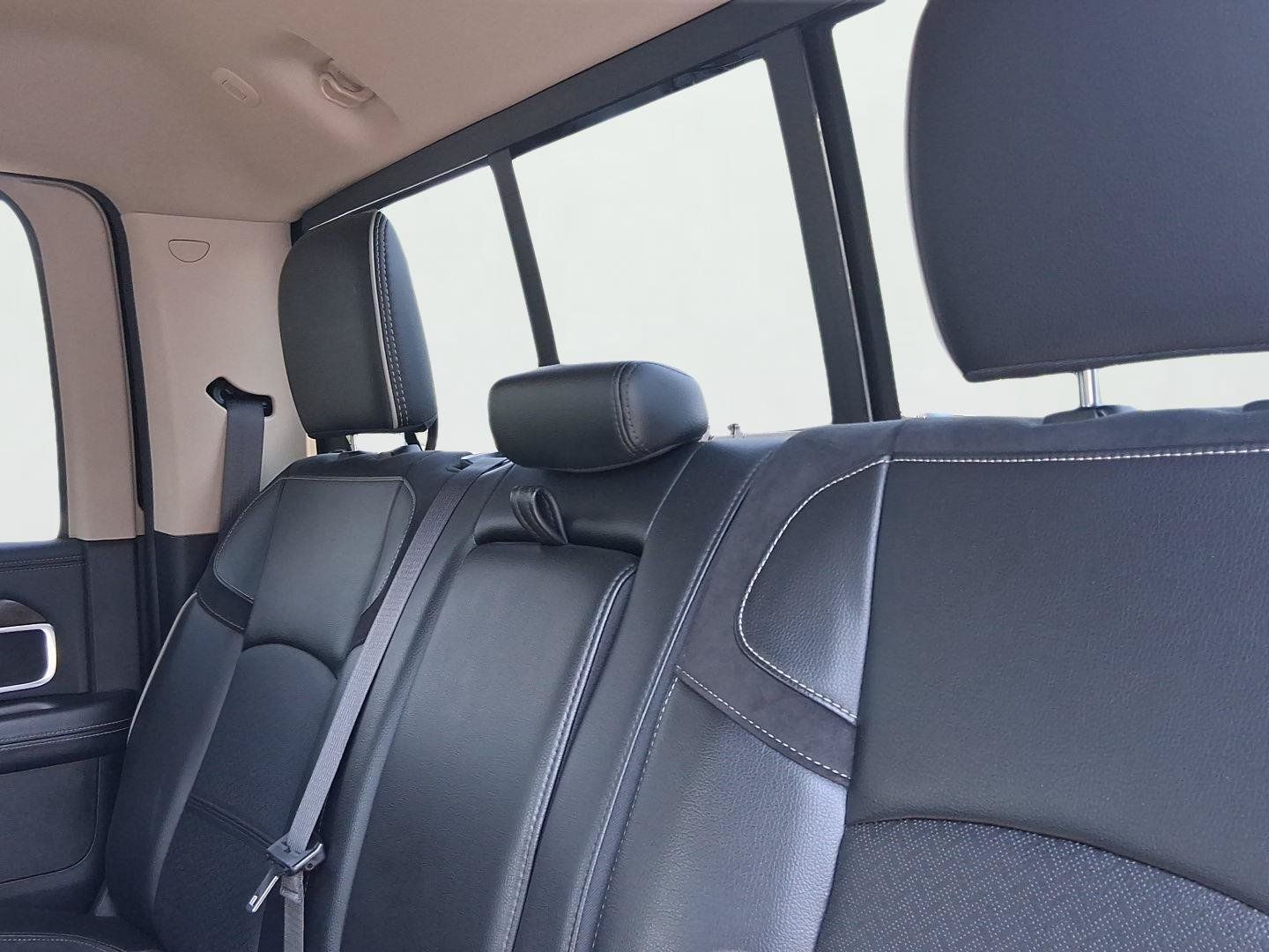 Used 2022 RAM 3500 Laramie AWD/4WD image 25