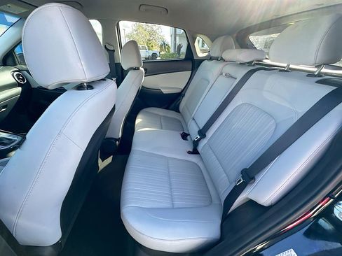 Used 2022 Hyundai Kona SEL image 23