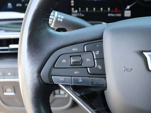 Used 2021 Cadillac Escalade Sport w/ Driver Assist Tech Package AWD/4WD image 36