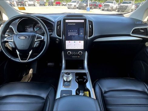 Used 2024 Ford Edge SEL AWD/4WD image 5