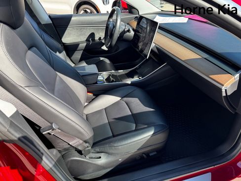 Used 2018 Tesla Model 3 Long Range image 24